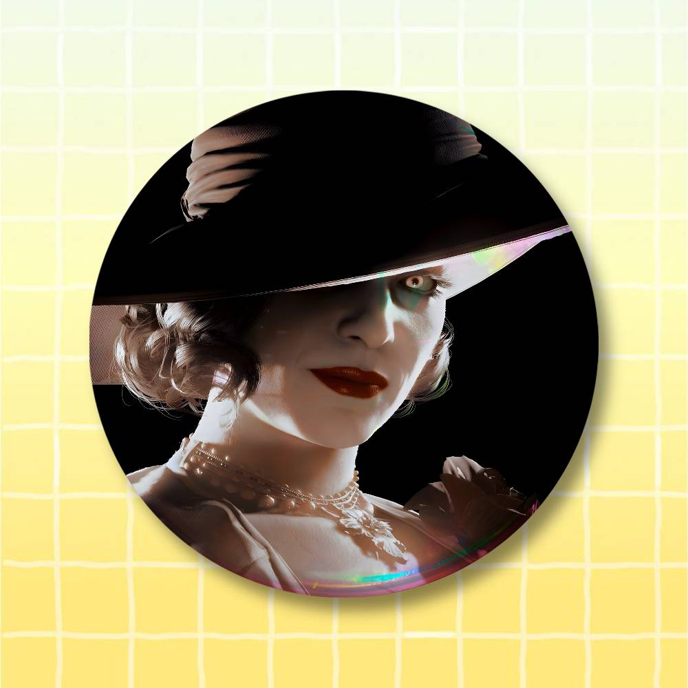 Badge laser L-Lady Dimitrescu  - Art Craft Village avis et prix