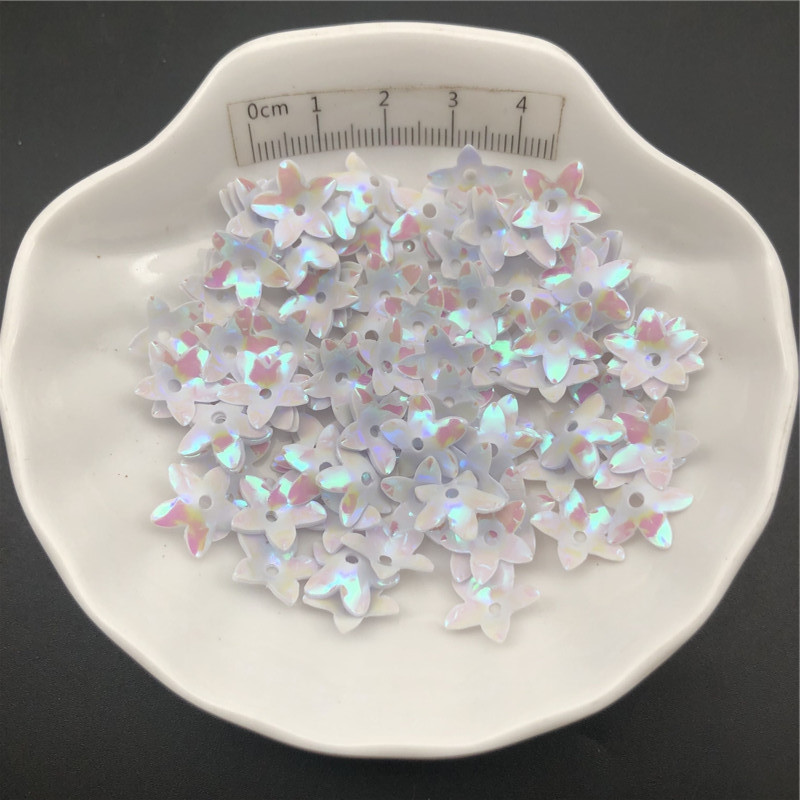 Paillettes à fleurs blanches A - Art Craft Hat avis et prix